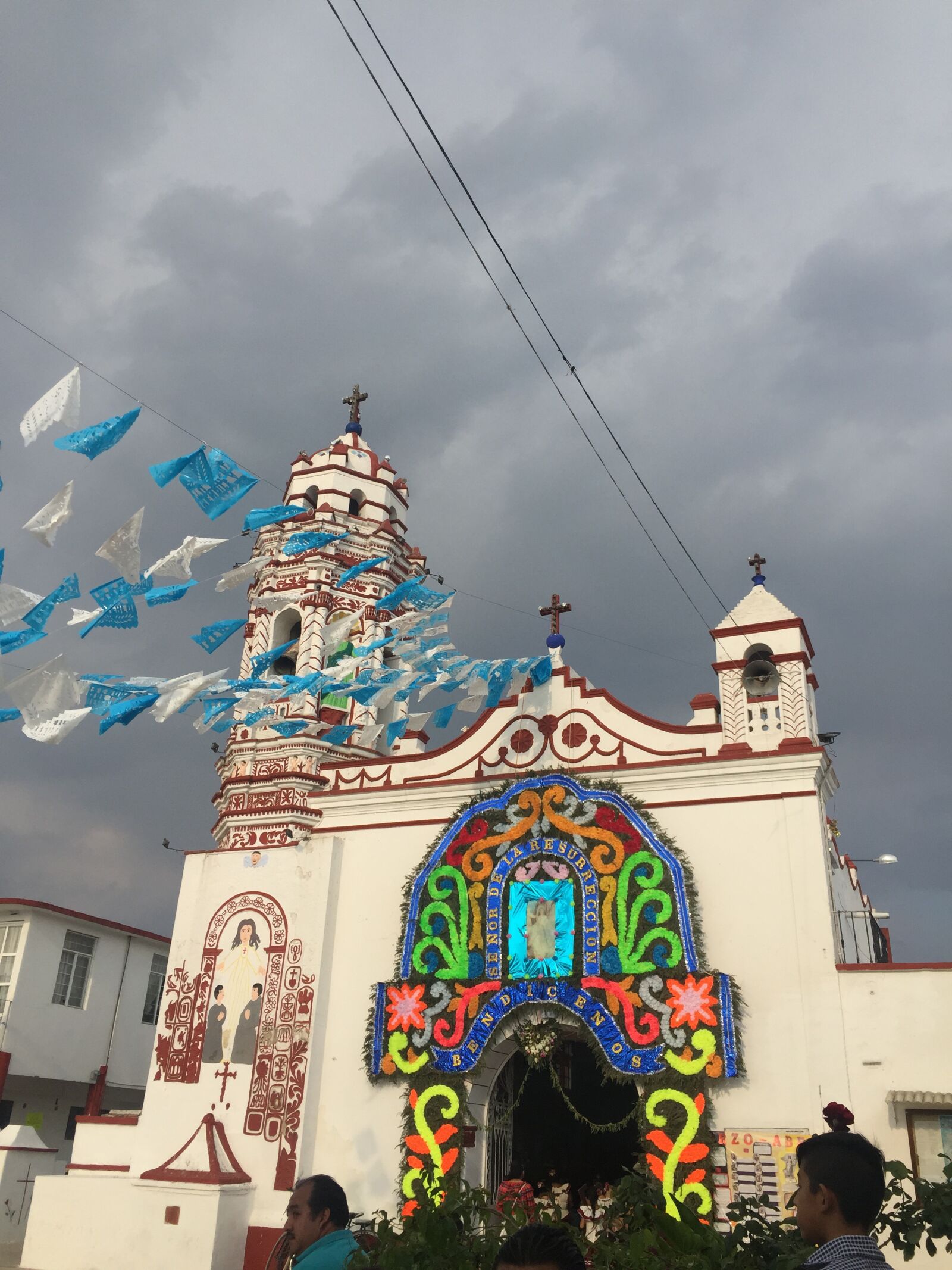 iPhone 6 back camera 4.15mm f/2.2 sample photo. Religi n, iglesia, oraci photography