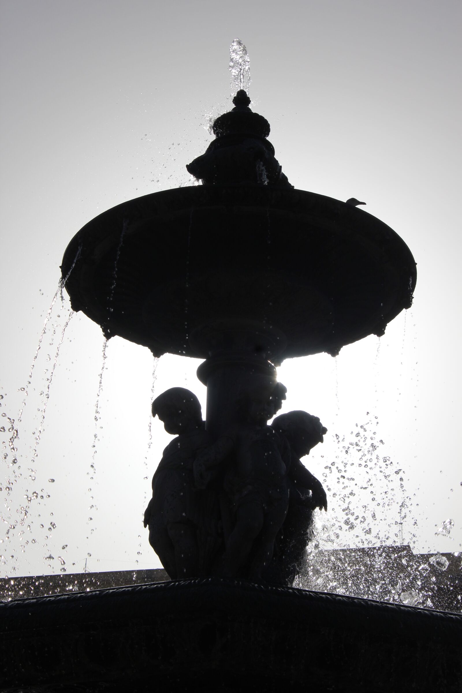 Canon EOS 1200D (EOS Rebel T5 / EOS Kiss X70 / EOS Hi) sample photo. Statue, angels, fountain photography