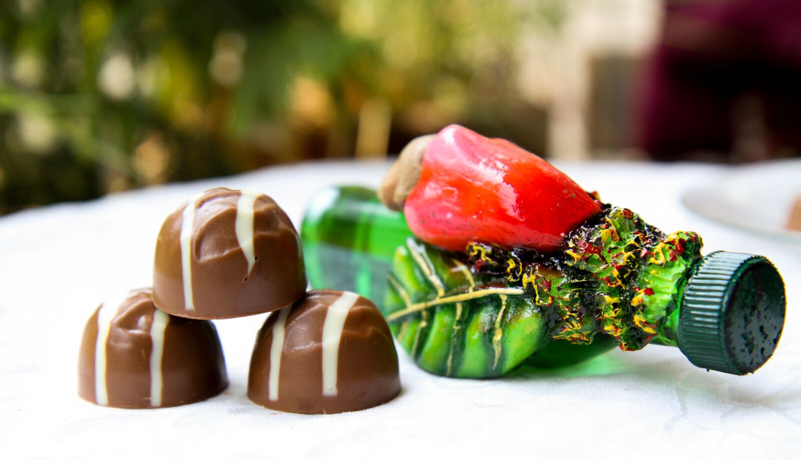 Canon EOS 7D sample photo. Chocolates, happy, food photography