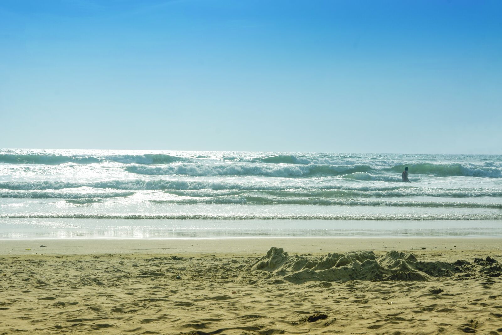 Nikon D5200 sample photo. Beach, landscape, blue, sky photography