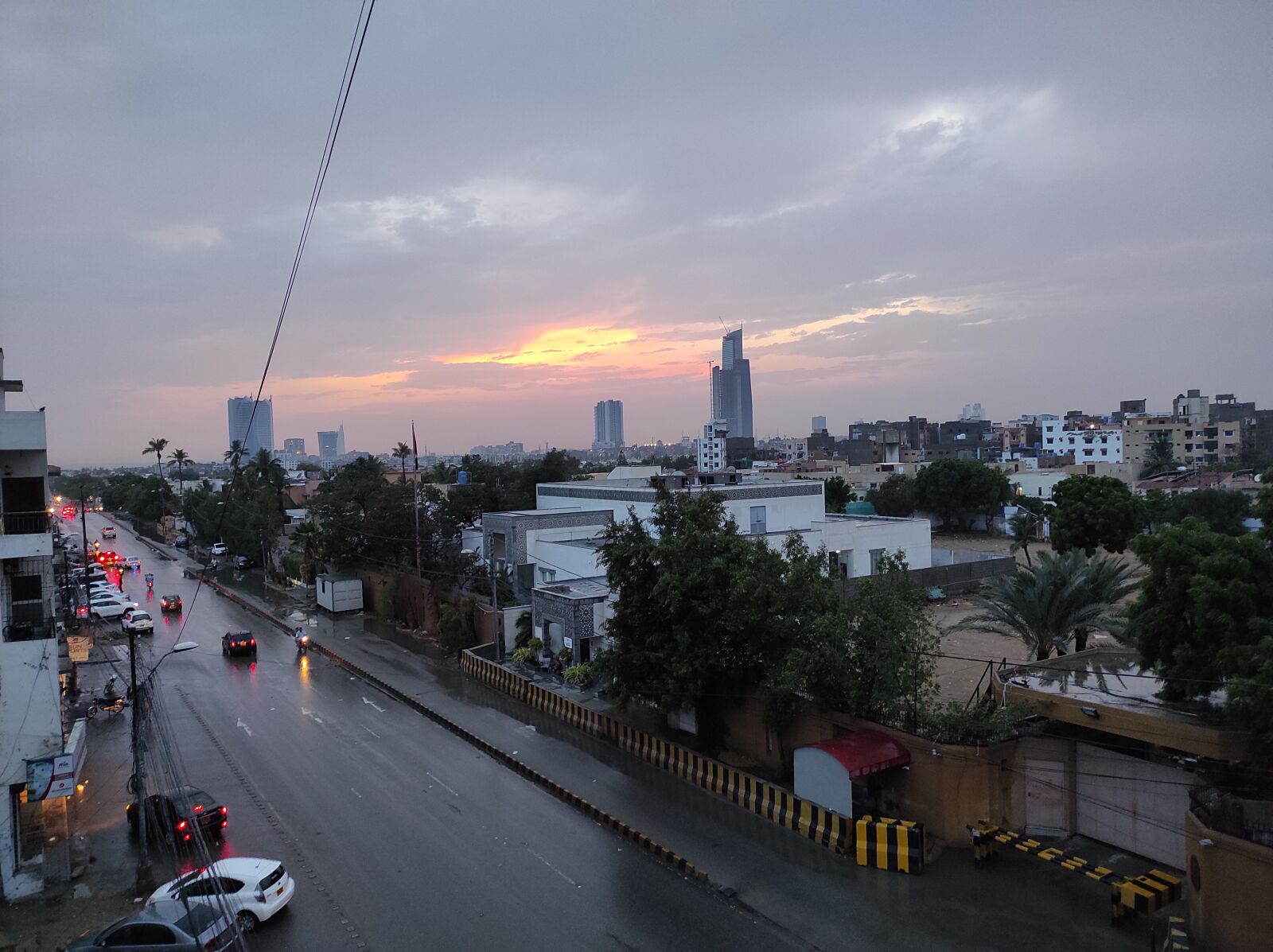 Xiaomi Redmi Note 9 Pro sample photo. Karachi, pakistan, rain photography
