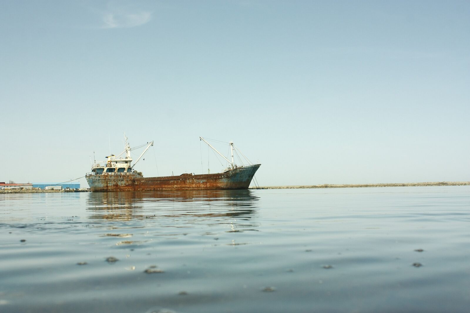 Canon EOS 450D (EOS Rebel XSi / EOS Kiss X2) sample photo. Ship, hulk, turkey photography