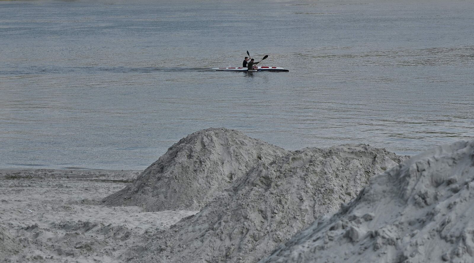 Nikon D5500 sample photo. Water, sea, kayak, boat photography