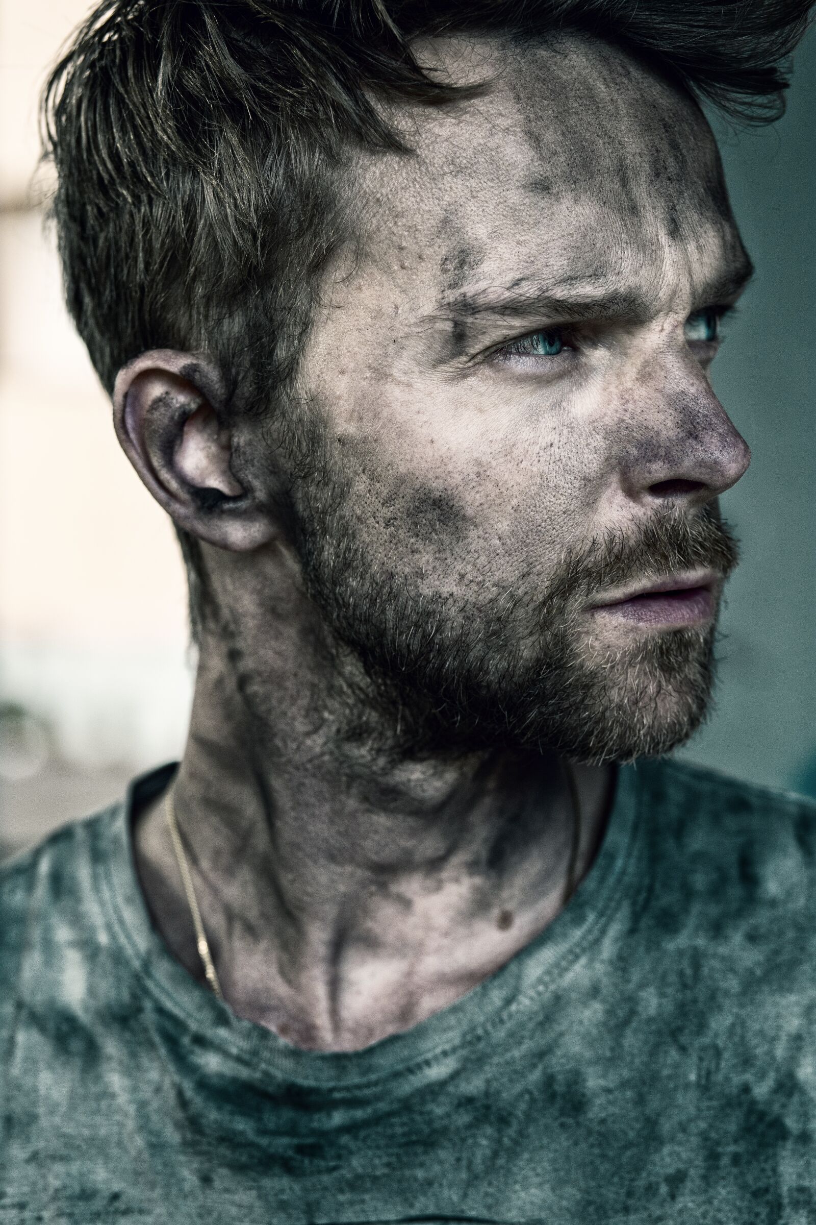 Canon EF 85mm F1.8 USM sample photo. Man, hero, fire photography