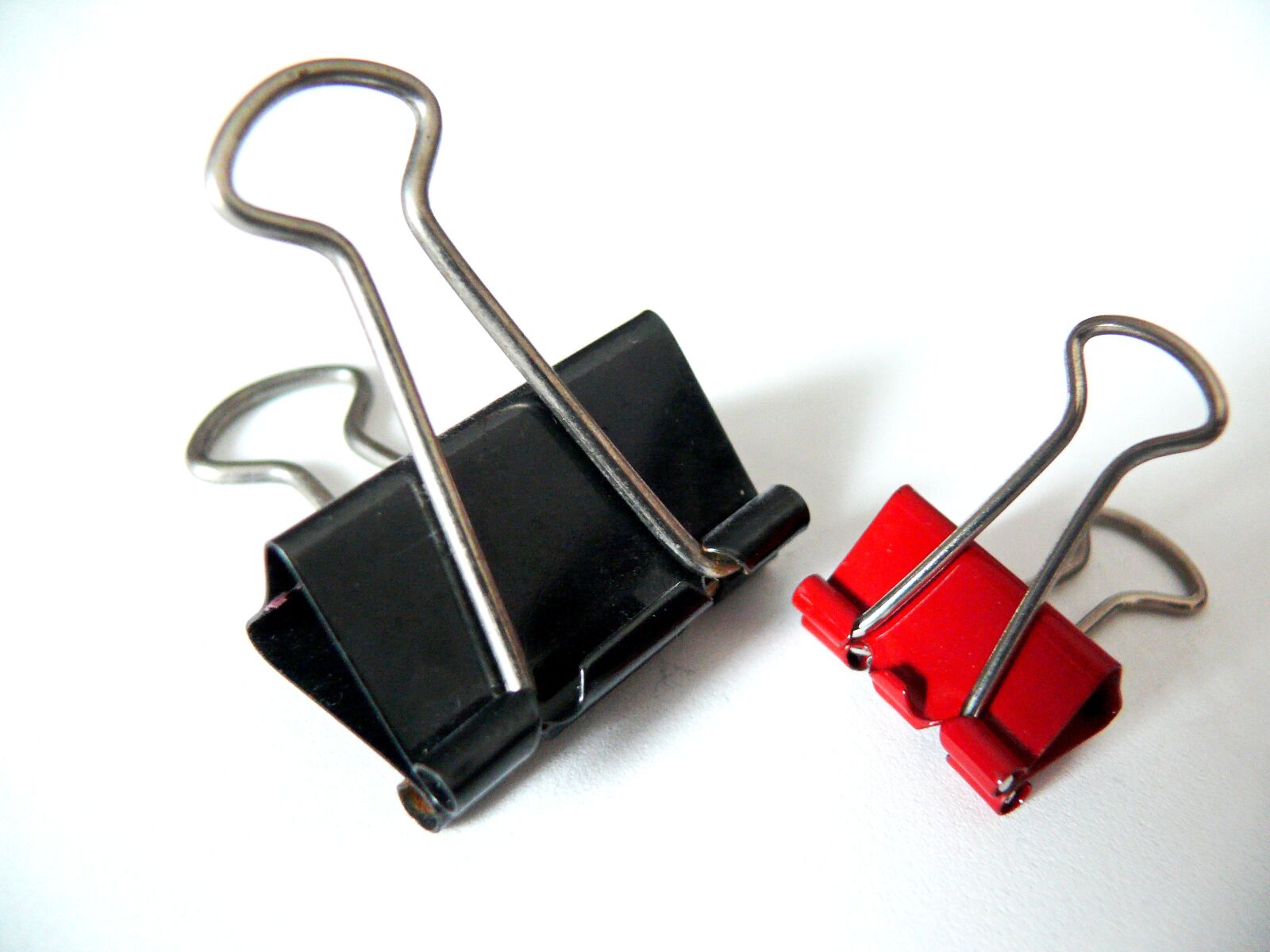 Leica V-LUX 1 sample photo. Clamp, fixing, home appliance photography