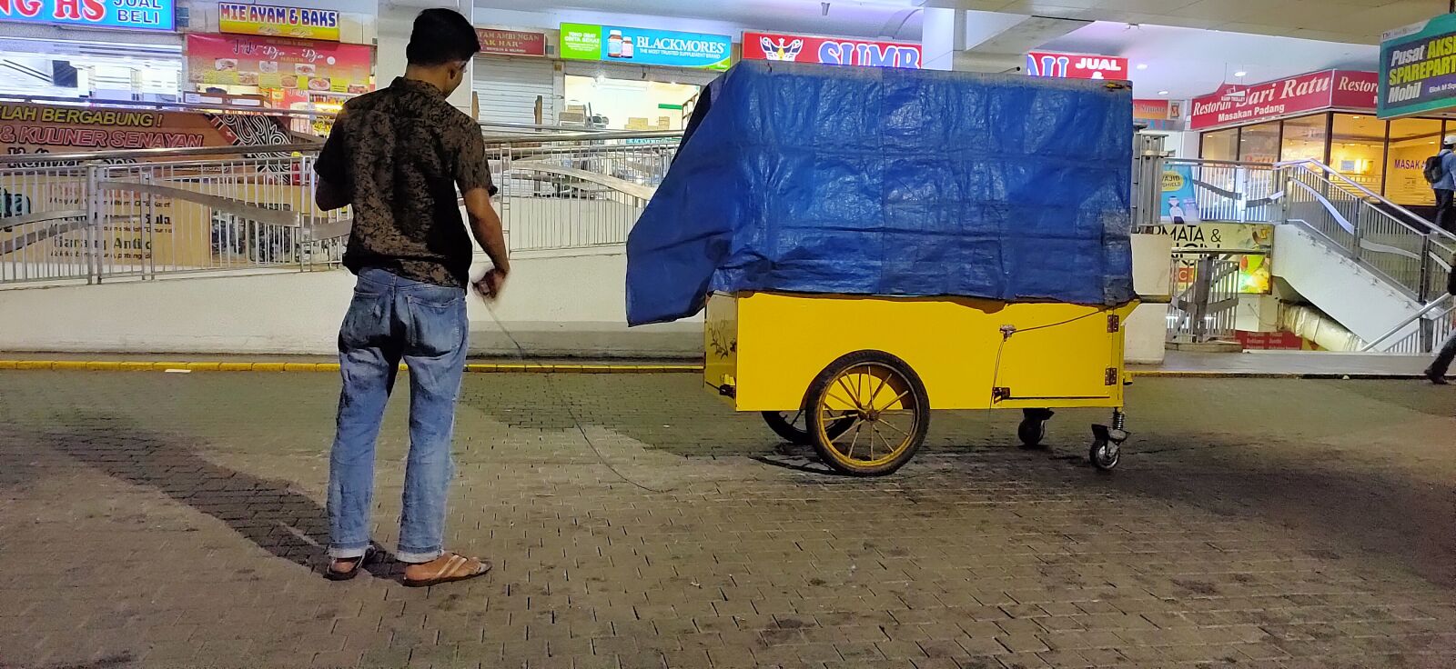 Realme 5 PRO sample photo. Hawker, culinary, blok m photography