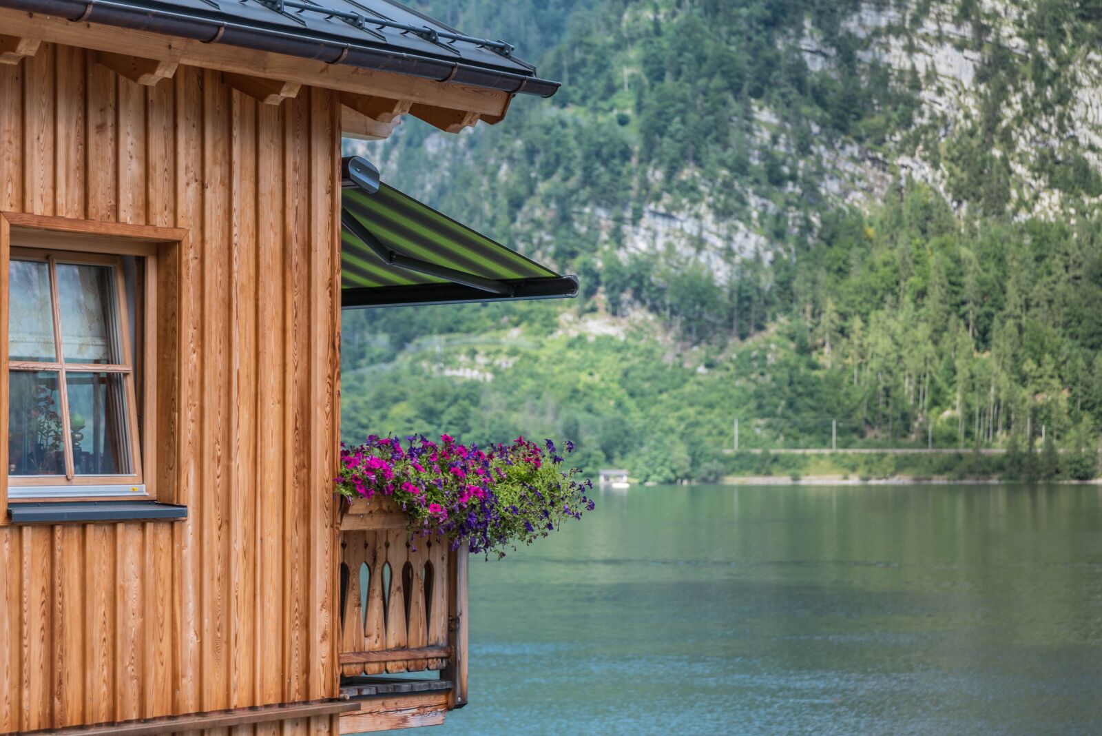 Nikon D750 sample photo. Balcony, woodhouse, lake photography