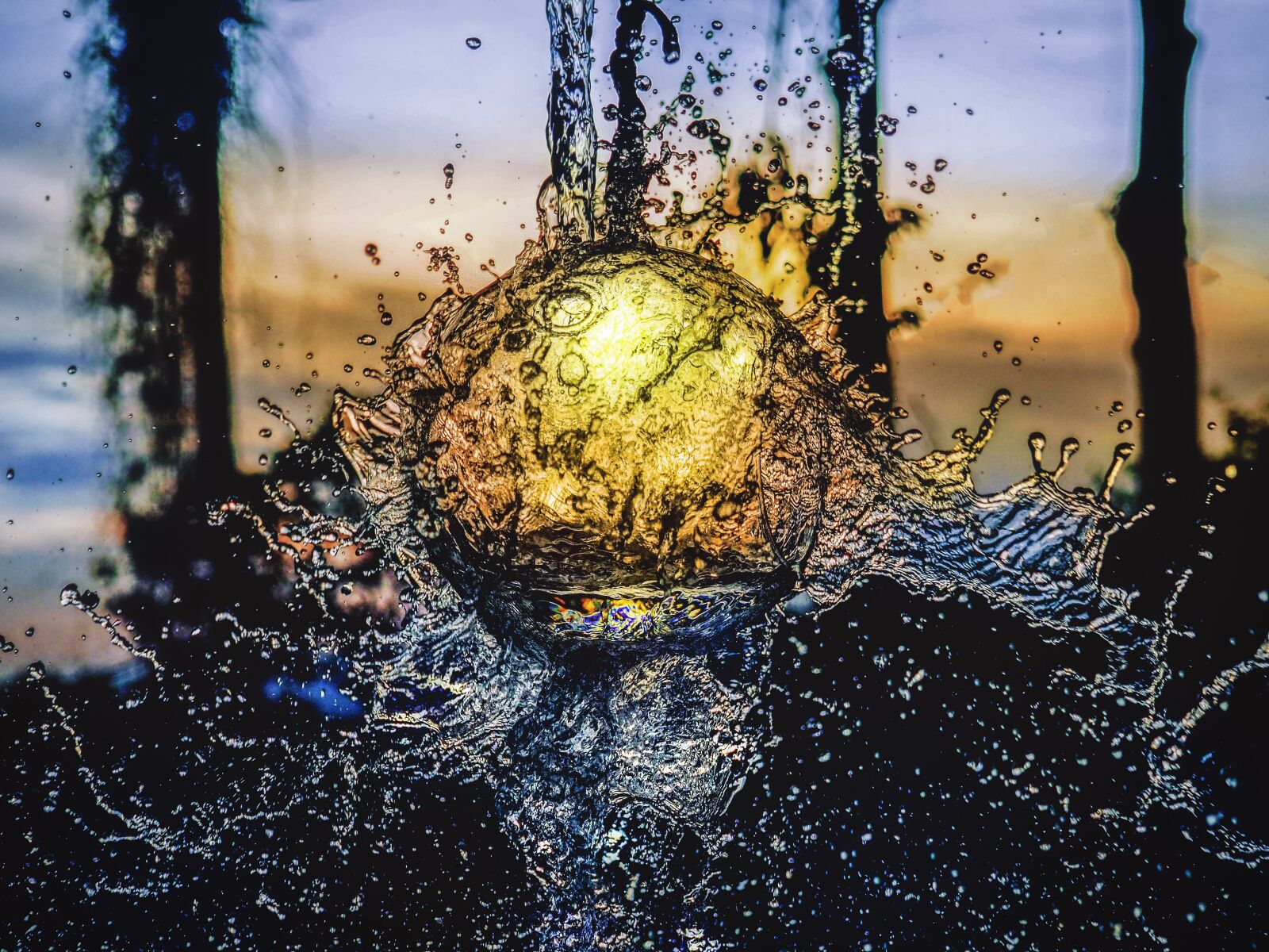 Olympus OM-D E-M10 sample photo. Sunset, still water splash photography