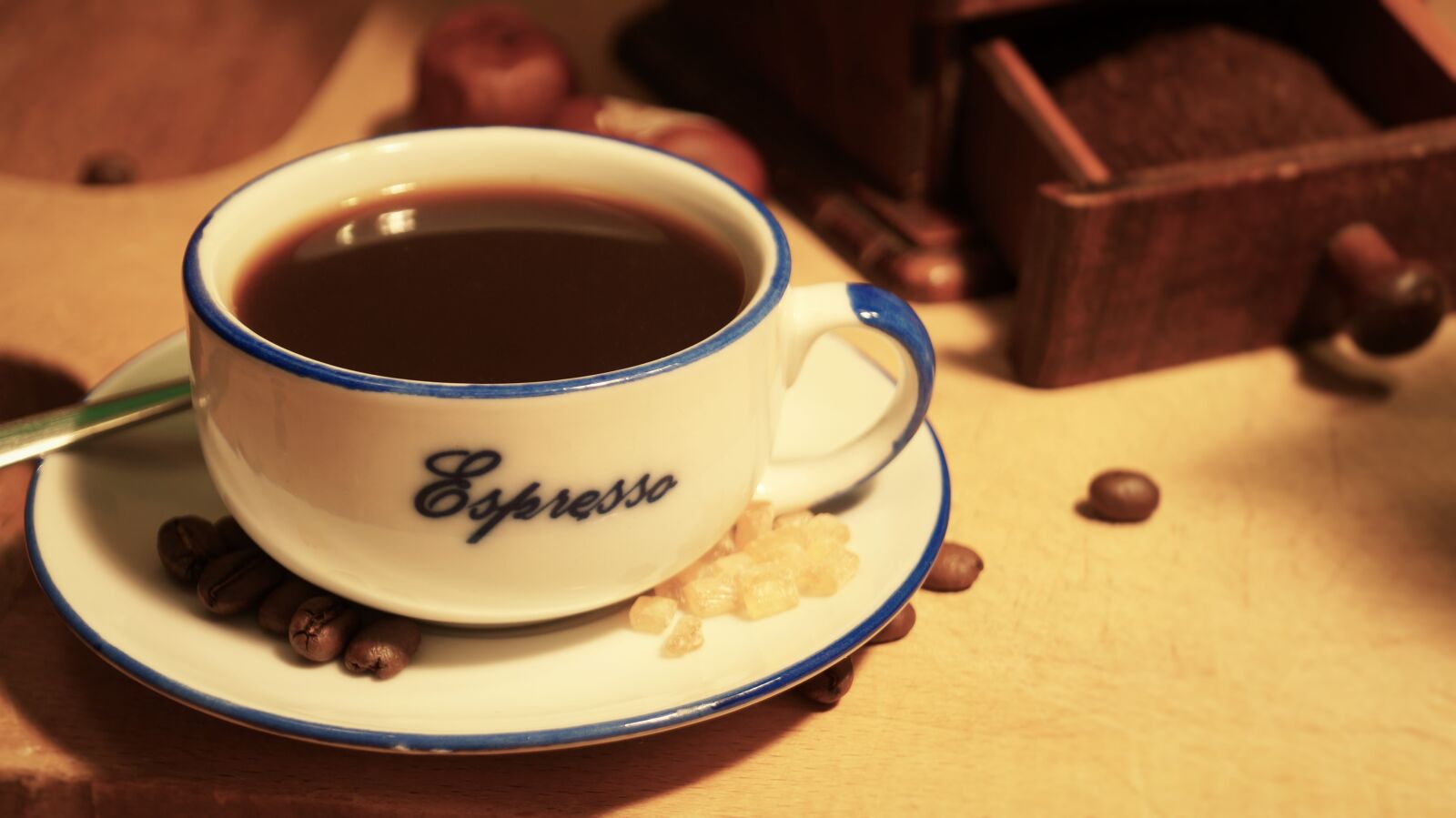 Sony DT 18-55mm F3.5-5.6 SAM II sample photo. Coffee, espresso, cup photography