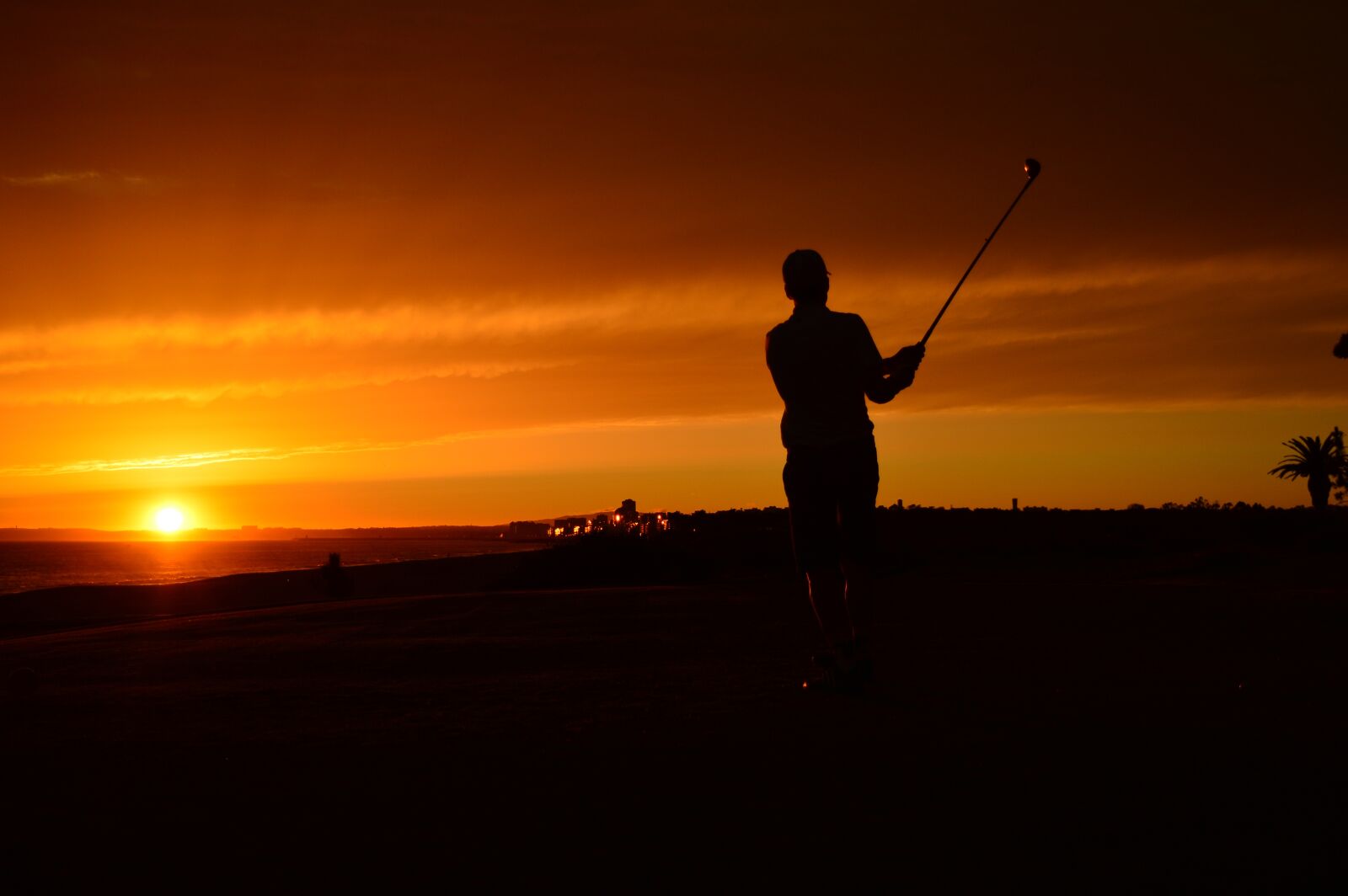 Nikon D3200 sample photo. Sunset, silhouette, dusk photography