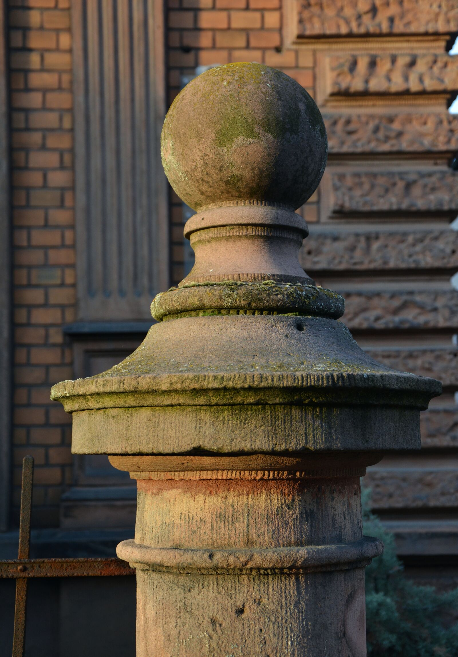 Nikon D5200 sample photo. Post, stone, old photography