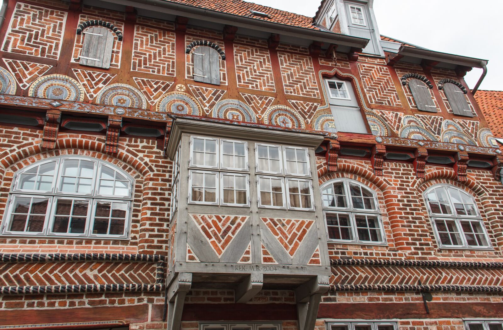 Canon EF-S 18-135mm F3.5-5.6 IS sample photo. L neburg, historic center photography