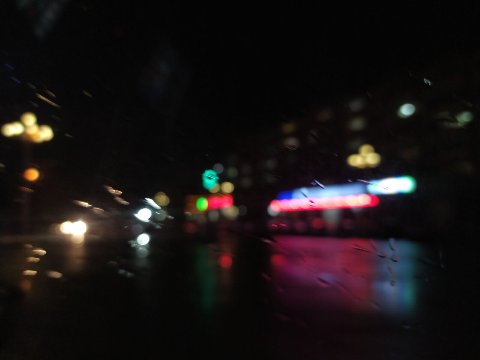Xiaomi Redmi Note 8 sample photo. Night view, lamp, road photography