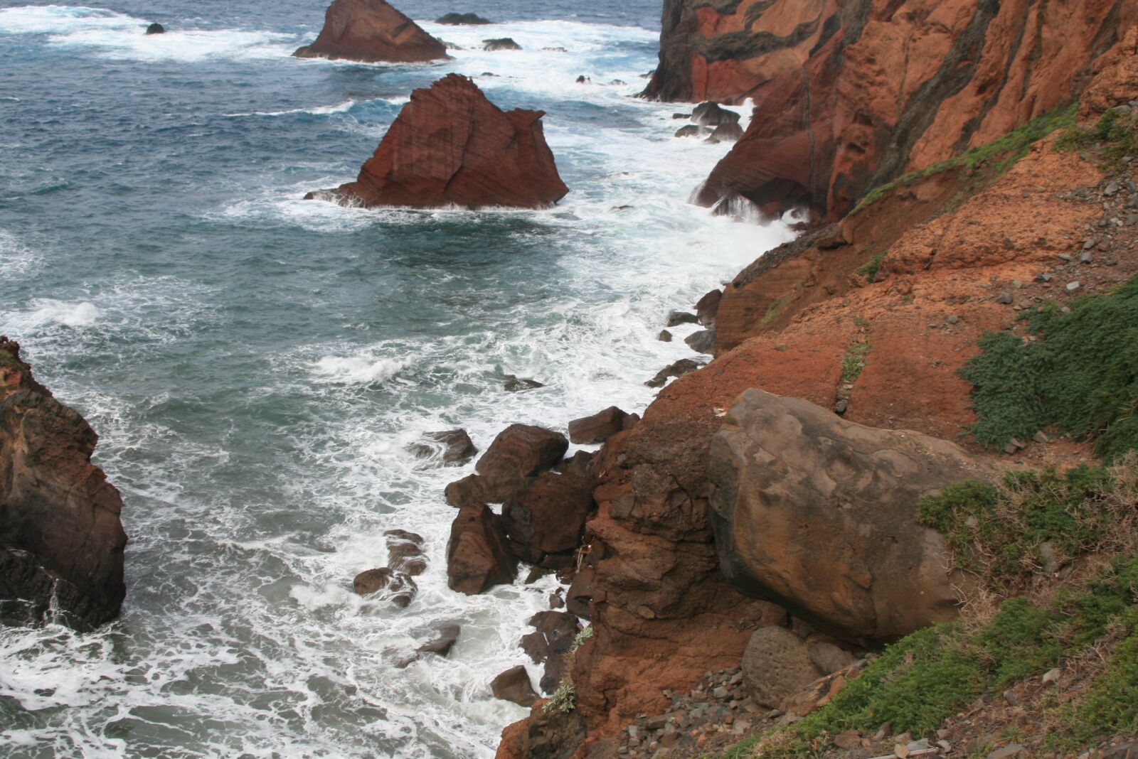 Canon EOS 400D (EOS Digital Rebel XTi / EOS Kiss Digital X) sample photo. Ocean, cliff, nature photography