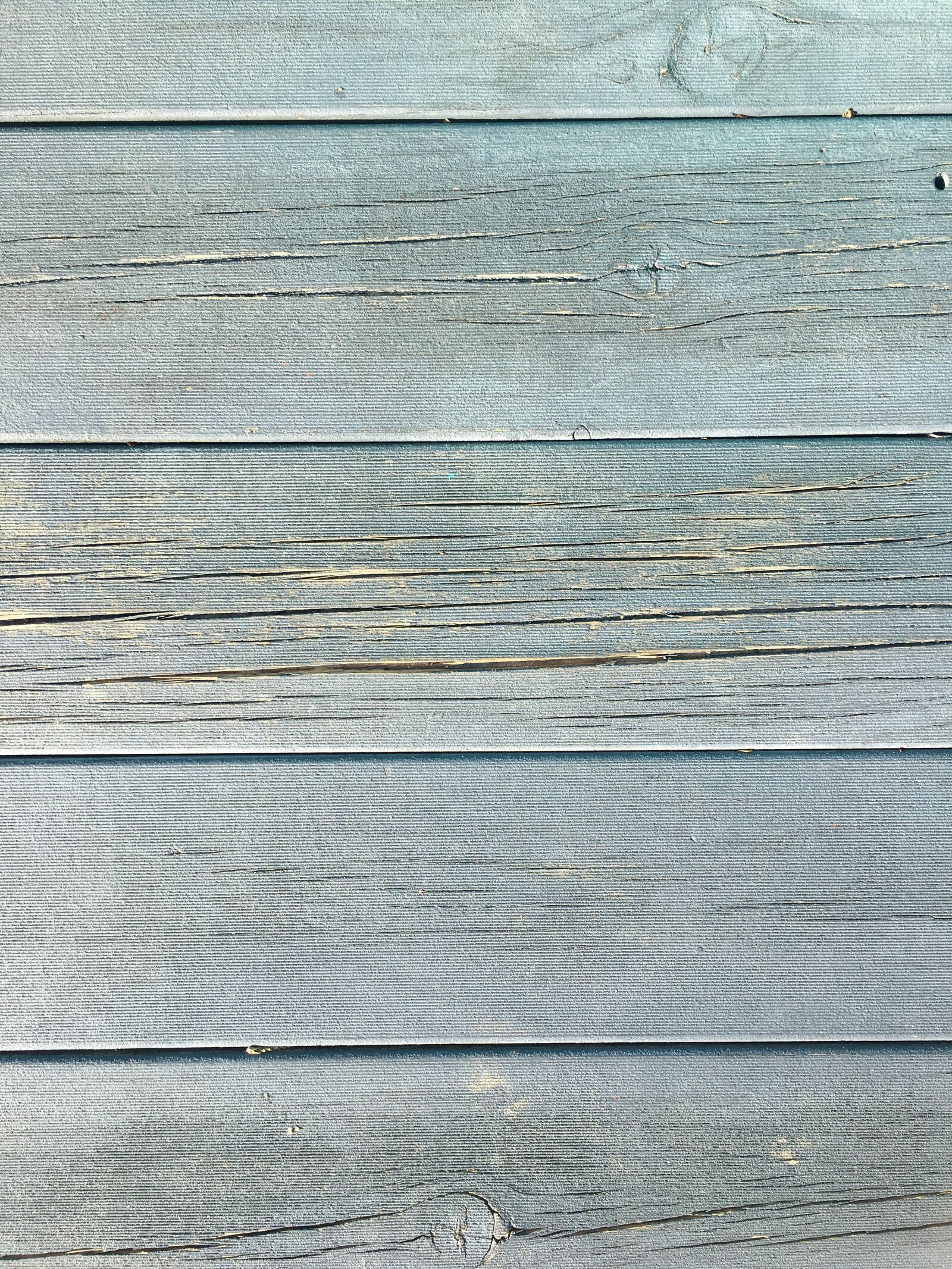 iPhone 6s Plus back camera 4.15mm f/2.2 sample photo. Wall, wood, structure photography