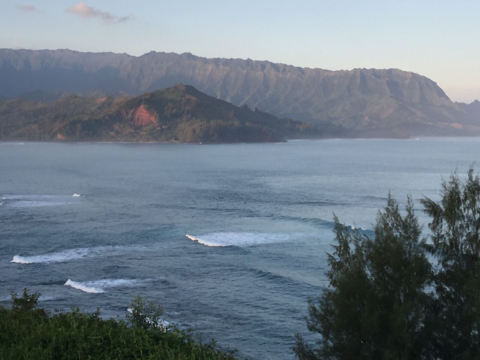 iPhone 6 Plus back camera 4.15mm f/2.2 sample photo. Hawaii, landscape, bay photography