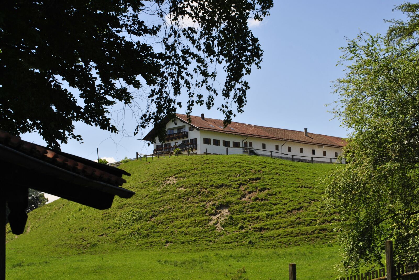 Nikon D3000 sample photo. Uas, farm, historic house photography