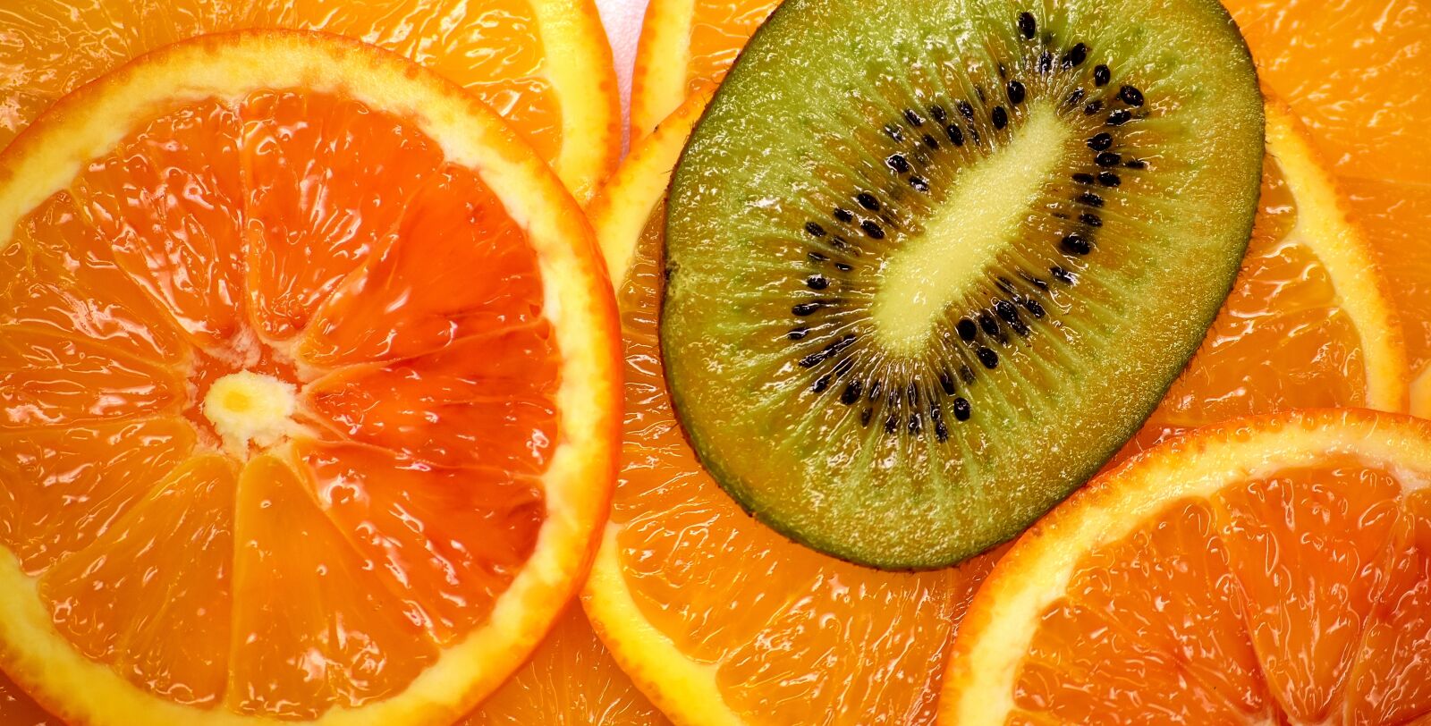 Nikon D7200 sample photo. Orange, kiwi, delicious photography