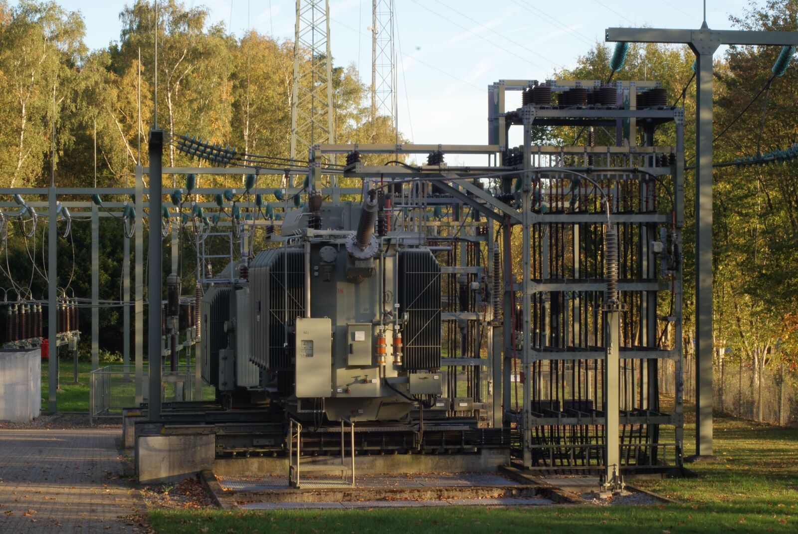 Sony Alpha DSLR-A200 sample photo. Transformer, substation, infrastructure photography