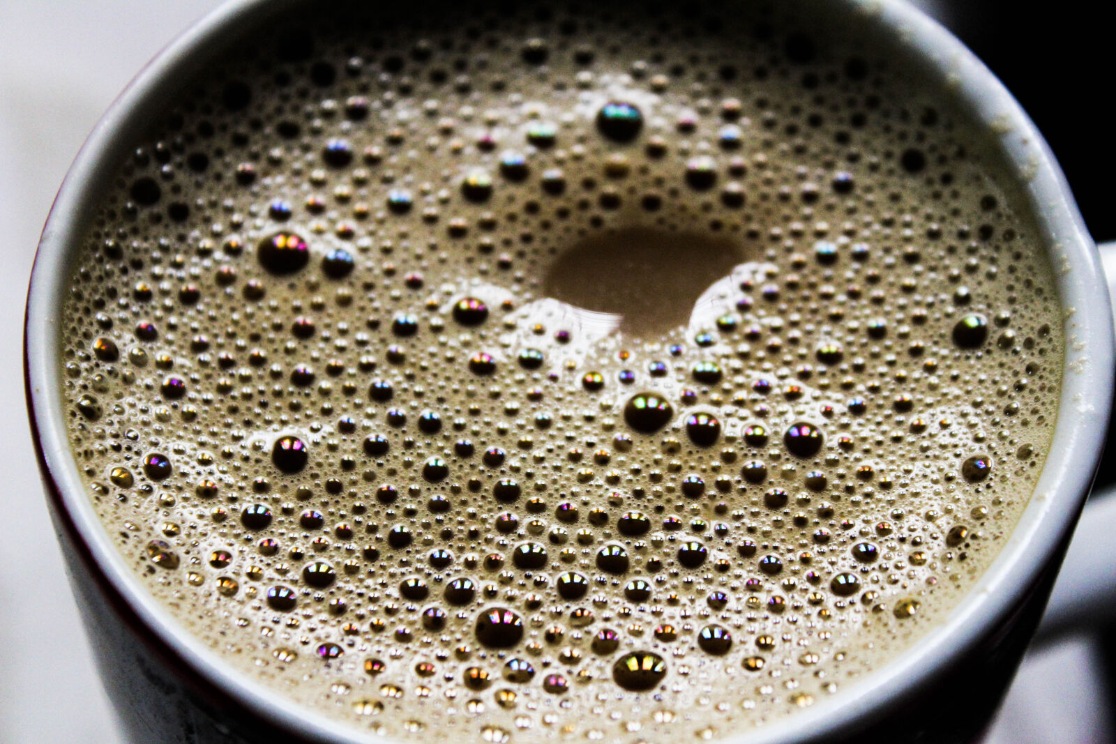 Canon EOS 1300D (EOS Rebel T6 / EOS Kiss X80) sample photo. Black, coffee, boost, bubbles photography