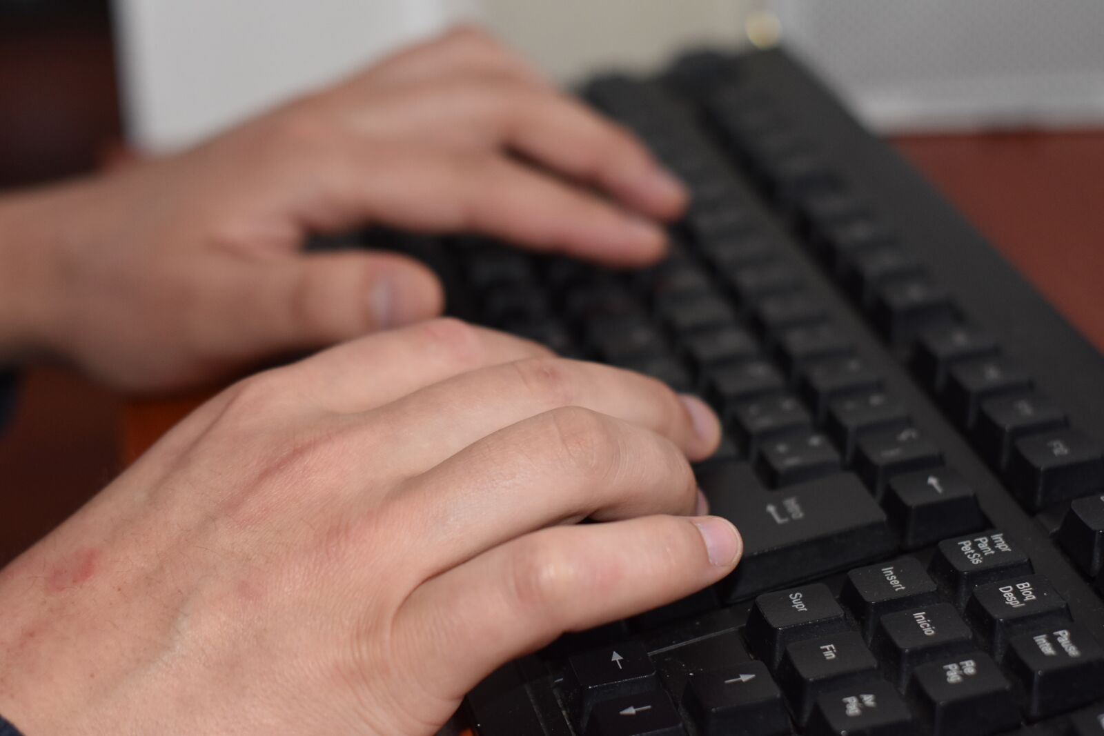 Nikon D7200 sample photo. Work, keyboard, technology photography
