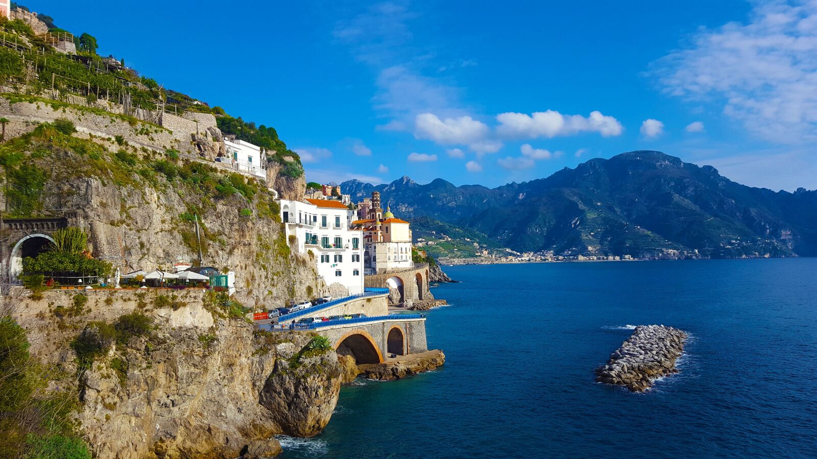 Samsung Galaxy S6 sample photo. Amalfi coast, atrani, sea photography
