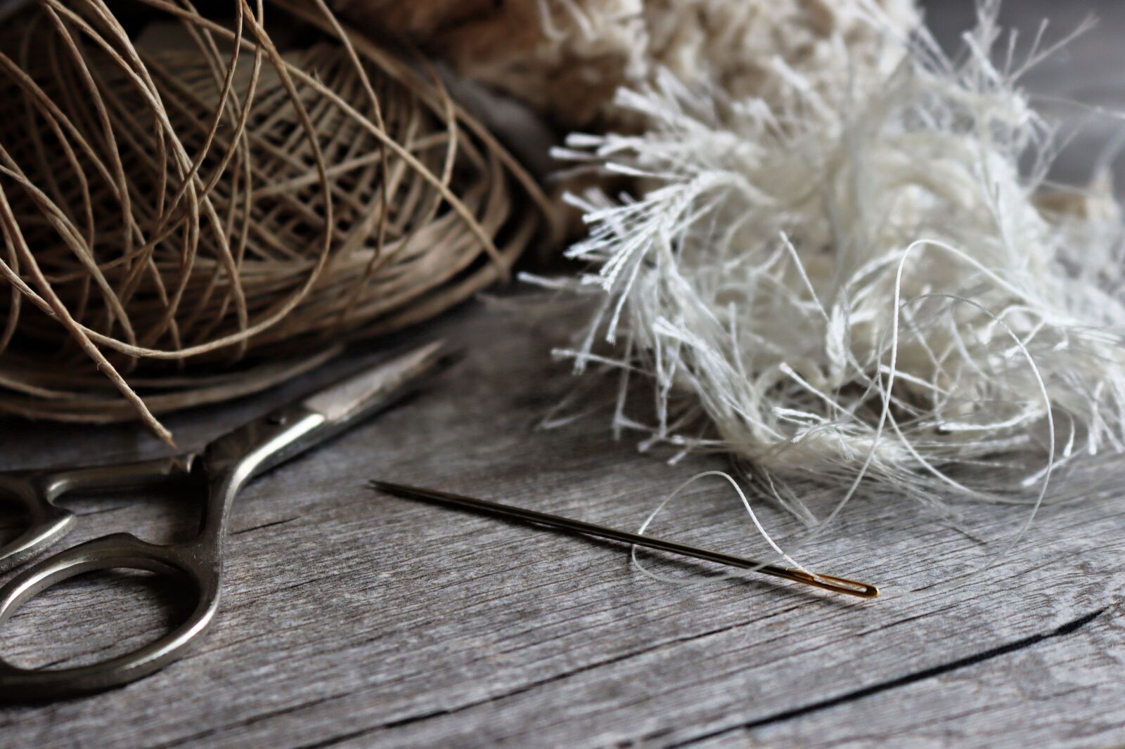 Canon EOS 90D sample photo. Needle, scissors, sewing photography