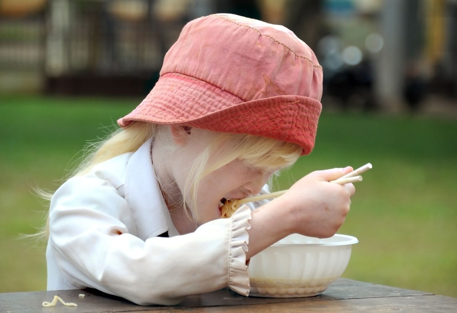 Nikon D90 sample photo. Child, noodle, high land photography