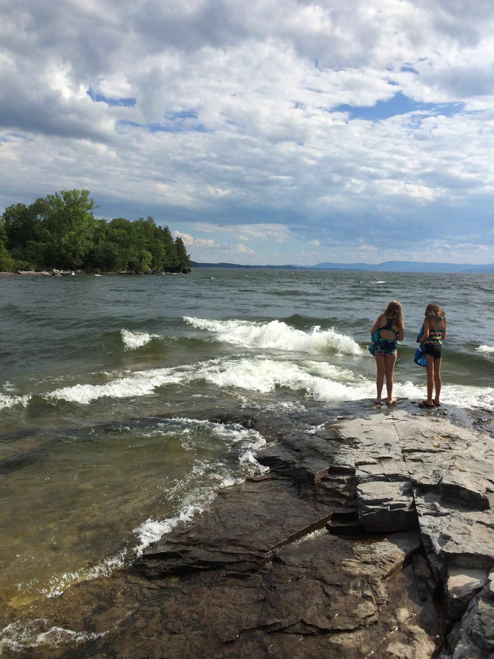 iPhone 5s back camera 4.15mm f/2.2 sample photo. Friends, girls, lake champlain photography