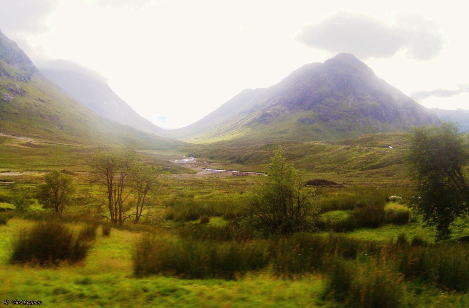Samsung Digimax S700 / Kenox S700 / Digimax Cyber 730 sample photo. Grampian, mountains, scotland, united photography