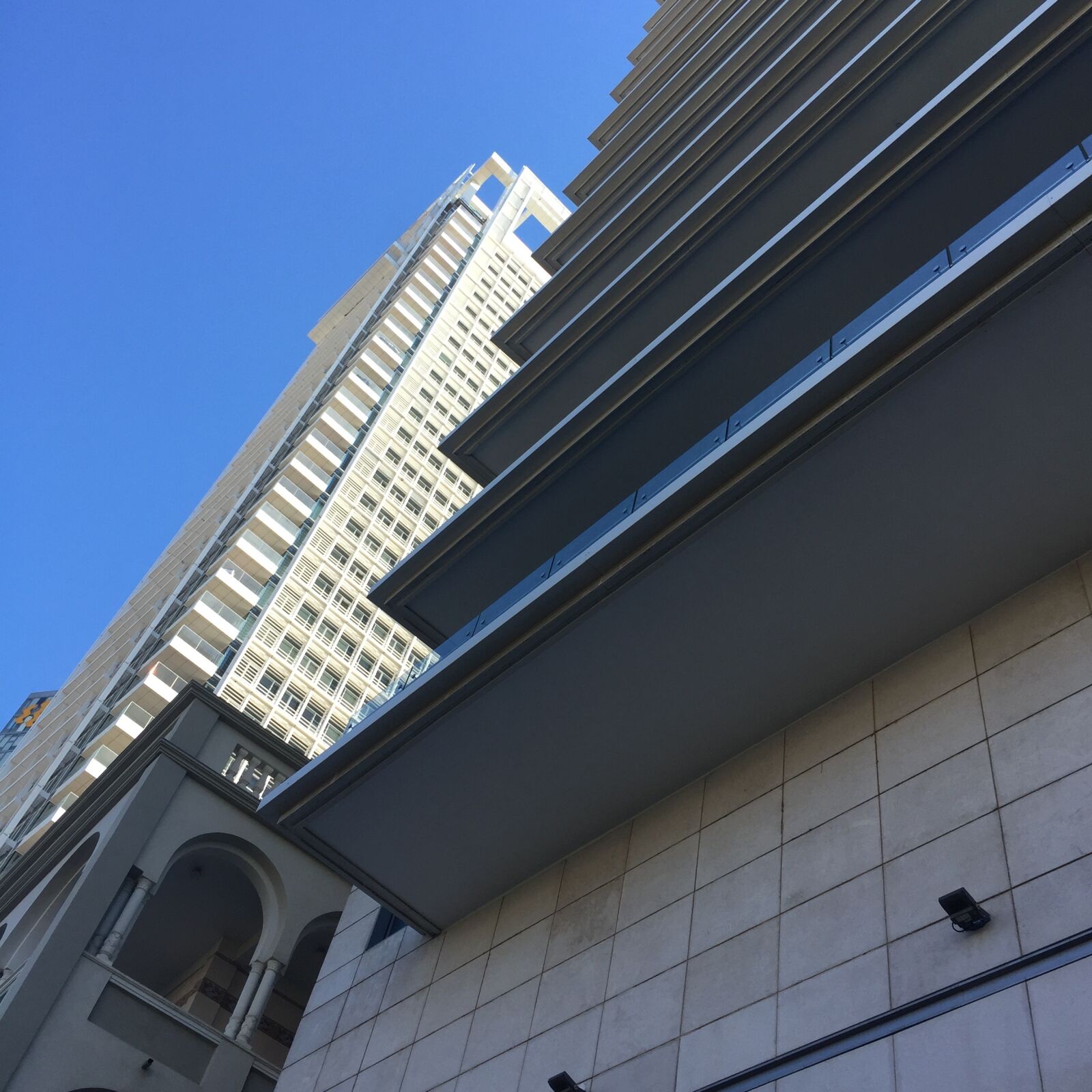 iPhone 6 Plus back camera 4.15mm f/2.2 sample photo. Tel aviv, architecture, sky photography