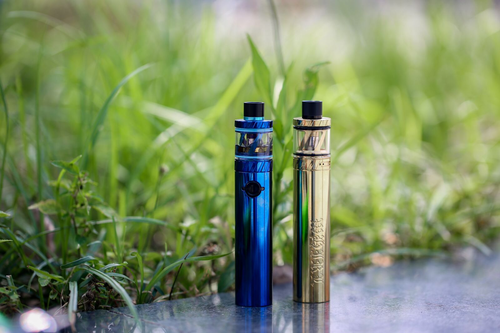 Canon EF 100mm F2.8L Macro IS USM sample photo. Vape, electronic cigarette, uwell photography