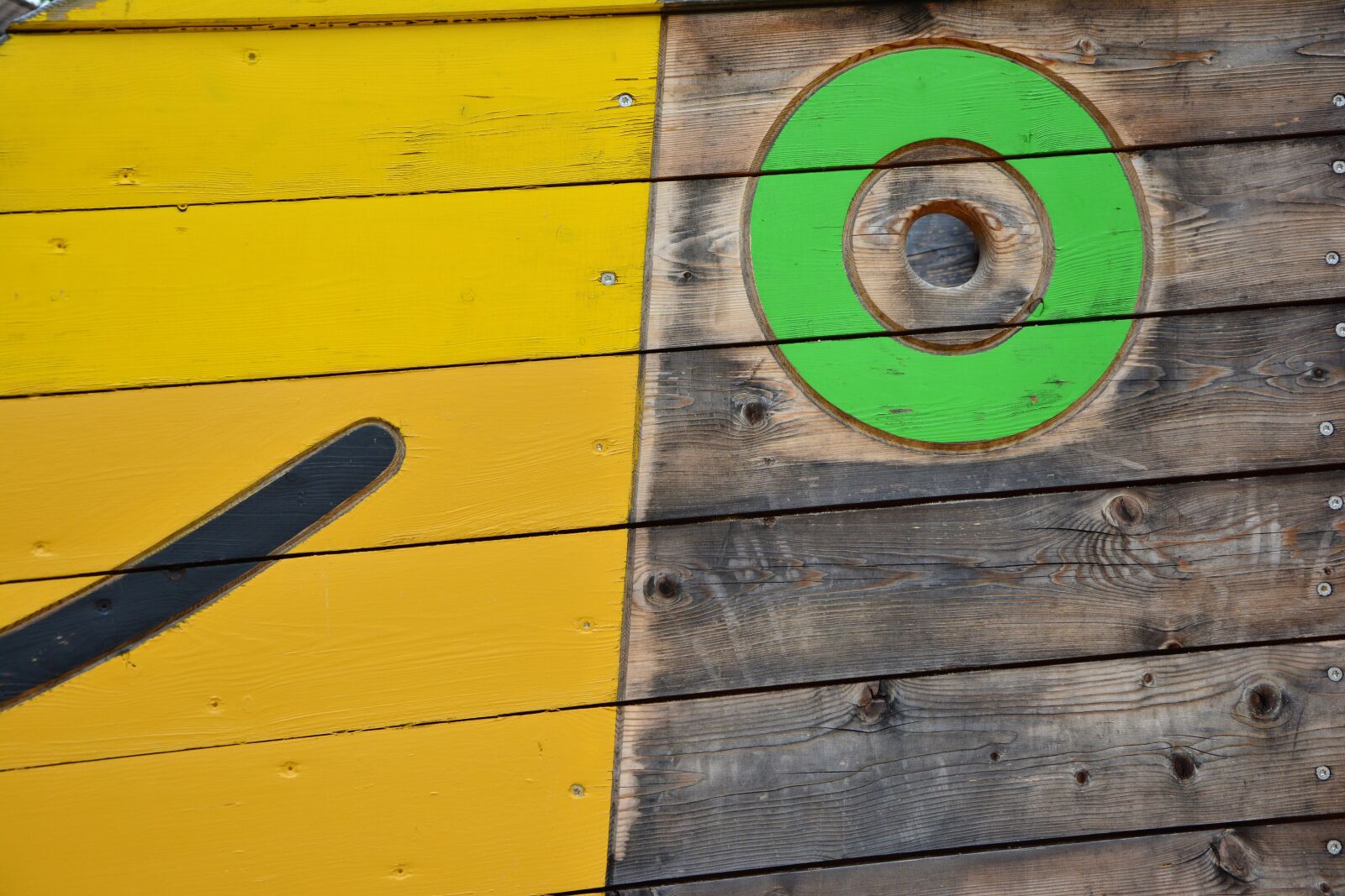 Nikon D5200 sample photo. Wood, wooden structure, pattern photography
