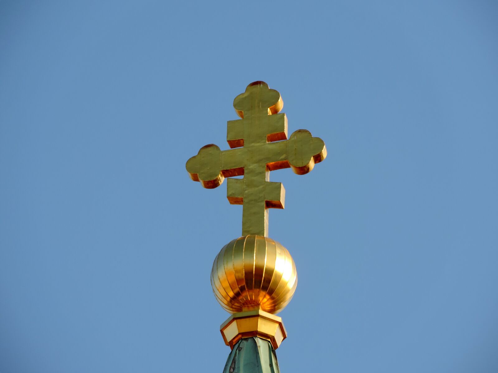 Nikon Coolpix P520 sample photo. Architectural style, church tower photography