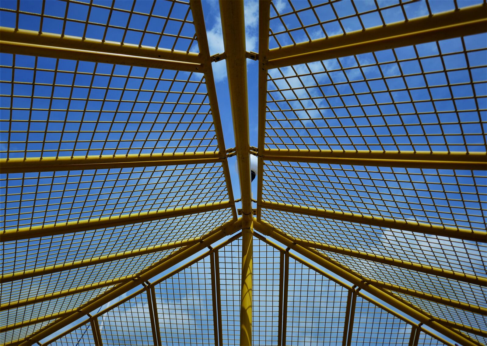 Panasonic DMC-TZ101 sample photo. Grid, steel mesh, lattice photography