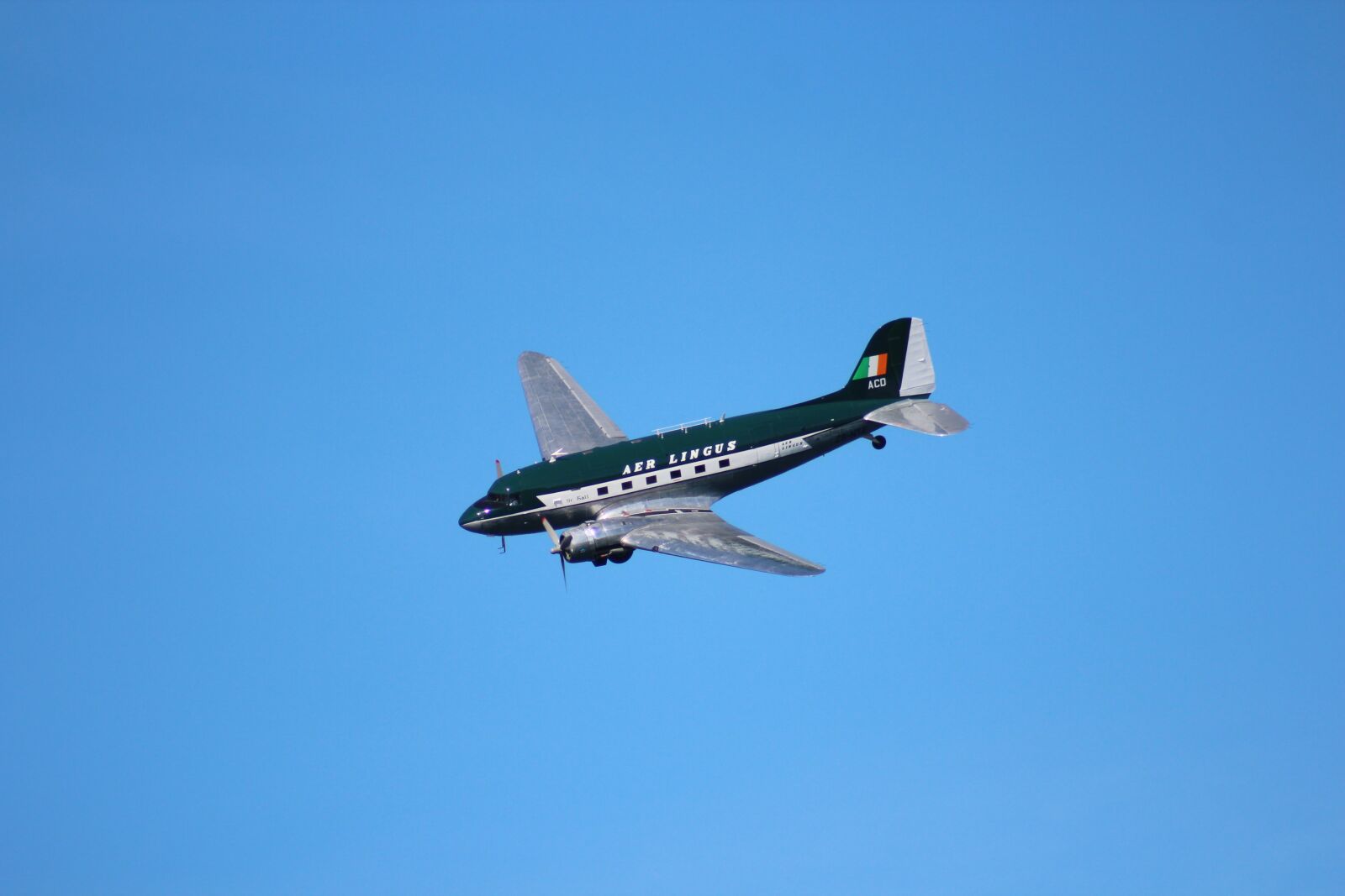 Canon EF 75-300mm f/4-5.6 USM sample photo. Airshow, sky, aviation photography