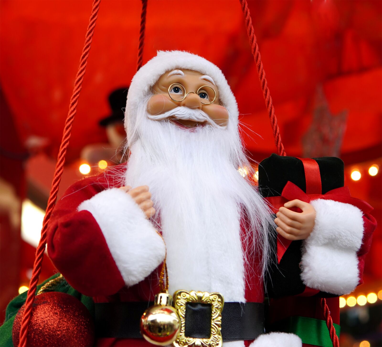 30mm F1.4 DC DN | Contemporary 016 sample photo. Santa claus, nicholas, christmas photography