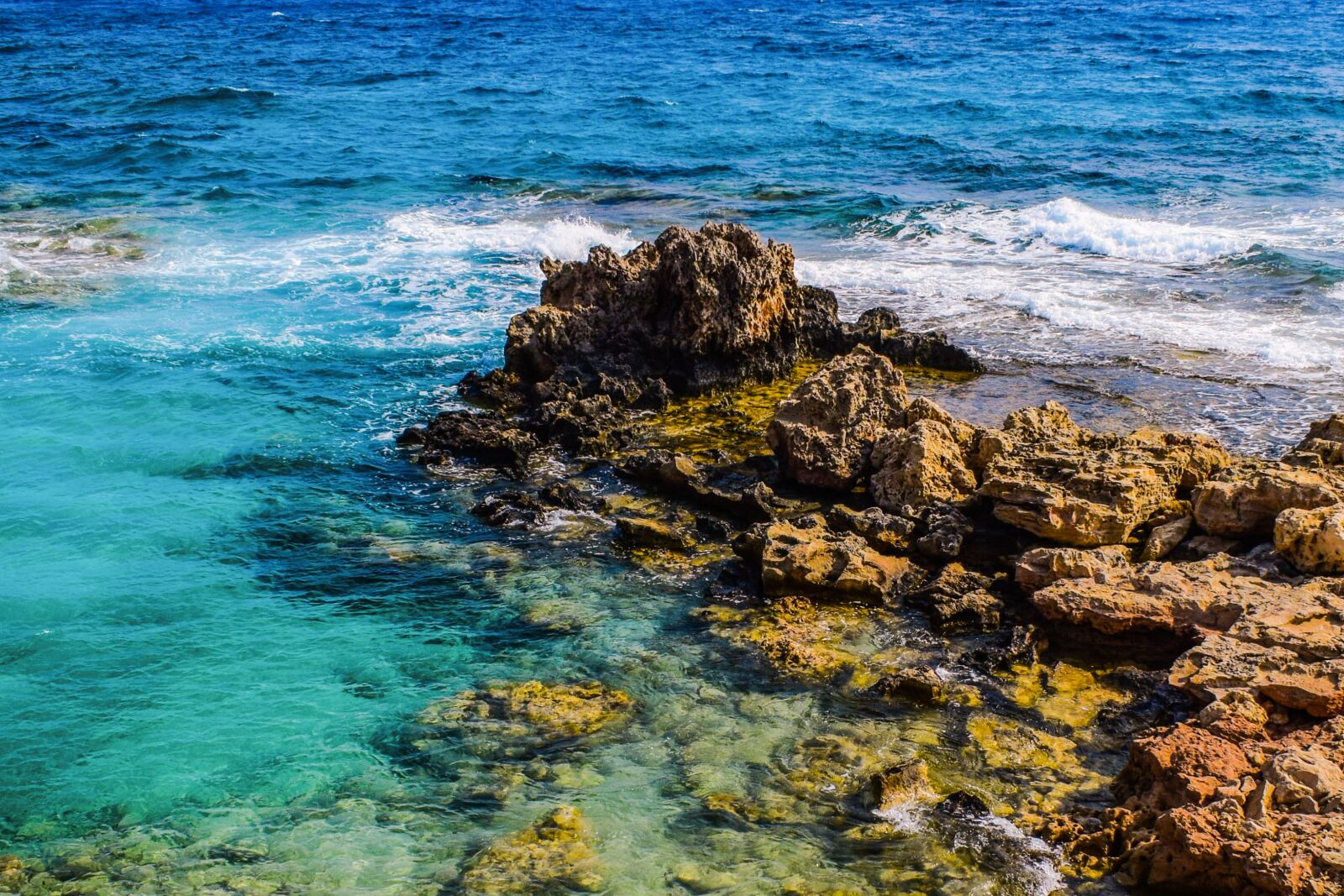 Nikon D3300 sample photo. Shades of blue, rocky photography