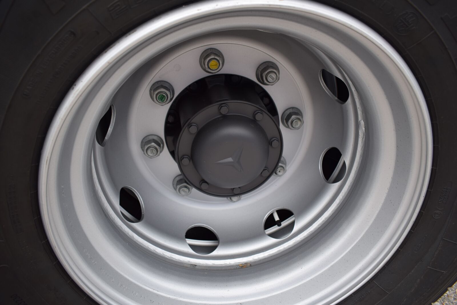 Nikon D3300 sample photo. Mature, wheel, rim photography
