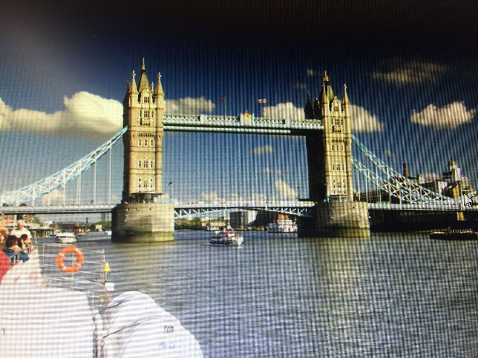 iPhone 6 back camera 4.15mm f/2.2 sample photo. Tower, bridge, in, london photography
