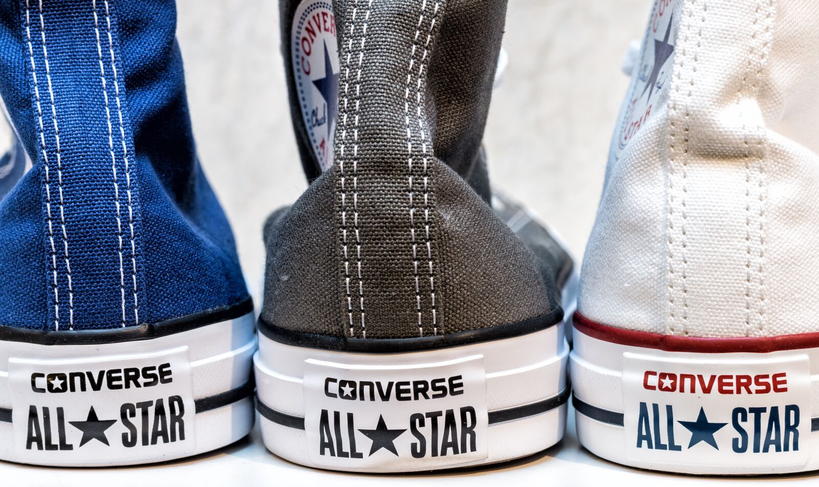 Canon EOS 70D + Canon EF 50mm F1.8 II sample photo. Sneakers, converse, converse all photography