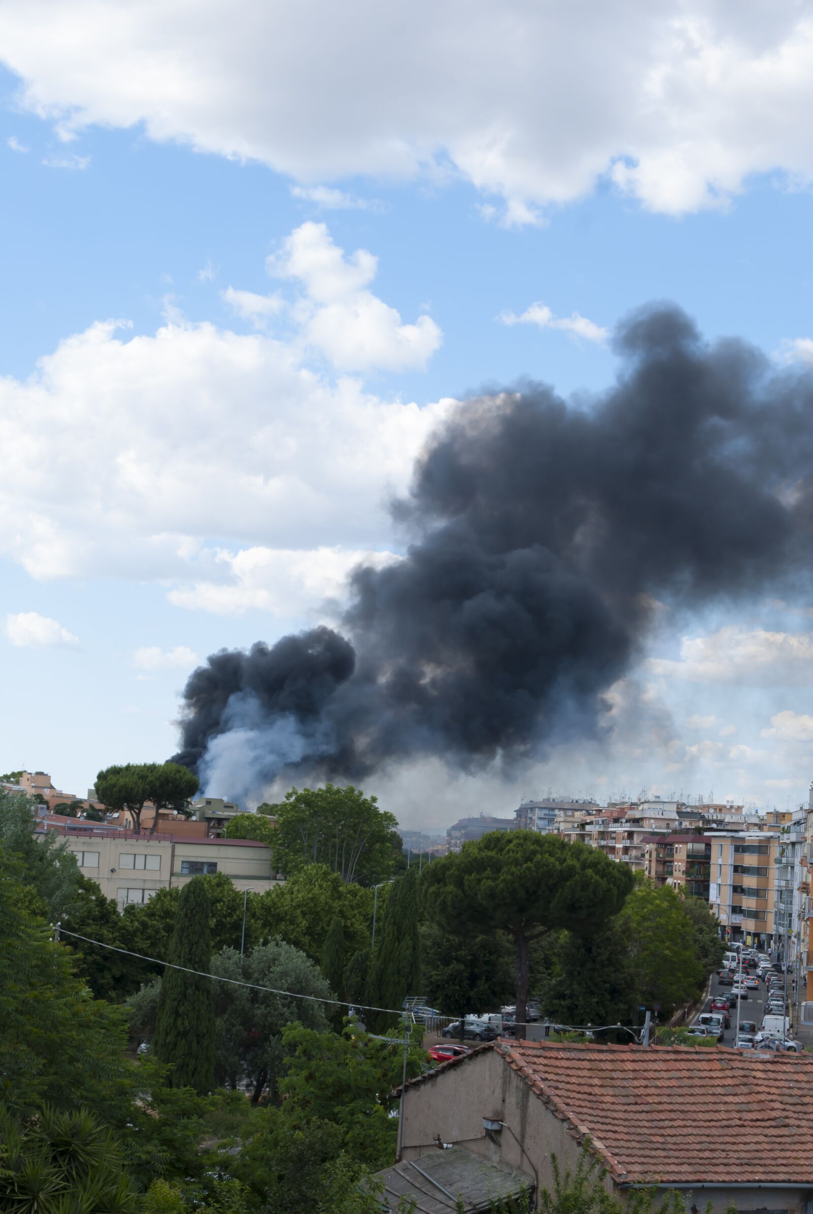 Nikon D80 sample photo. Fire, centocelle, rome photography