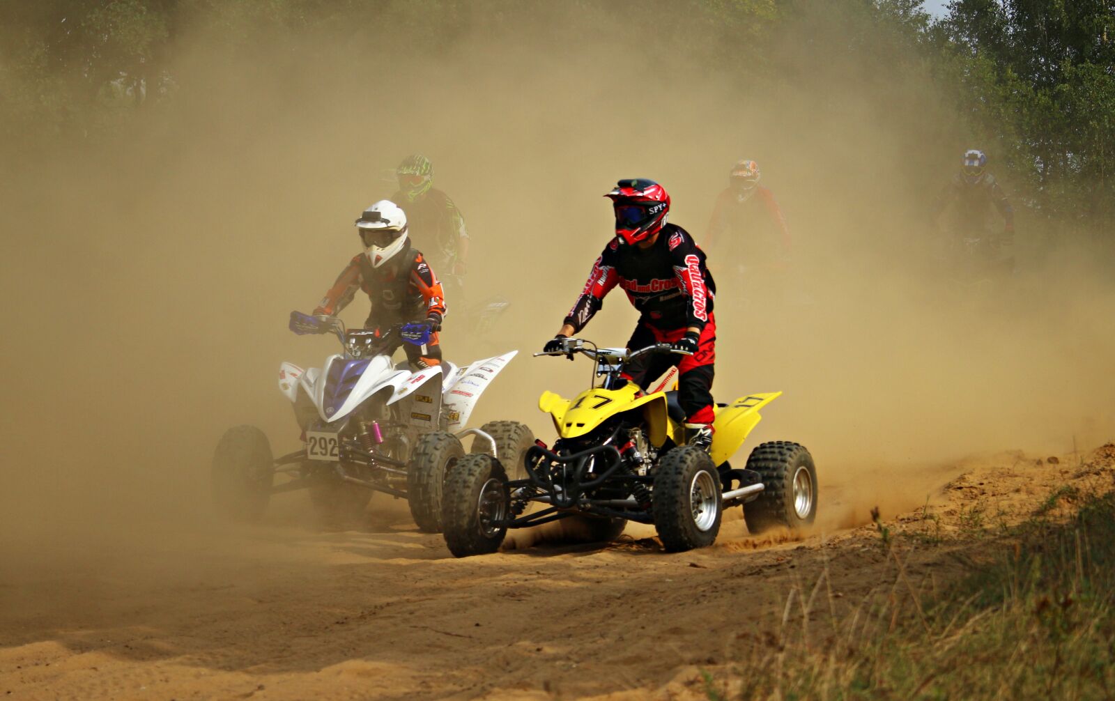 Canon EOS 100D (EOS Rebel SL1 / EOS Kiss X7) sample photo. Motocross, cross, enduro photography