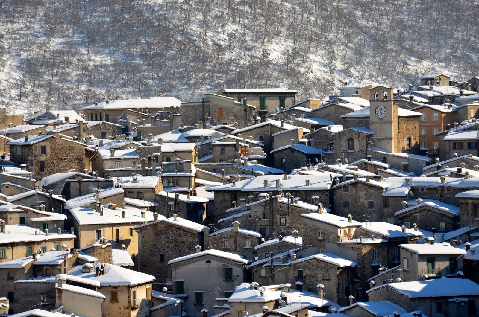 Nikon D5100 sample photo. Scanno, abruzzo, snow photography