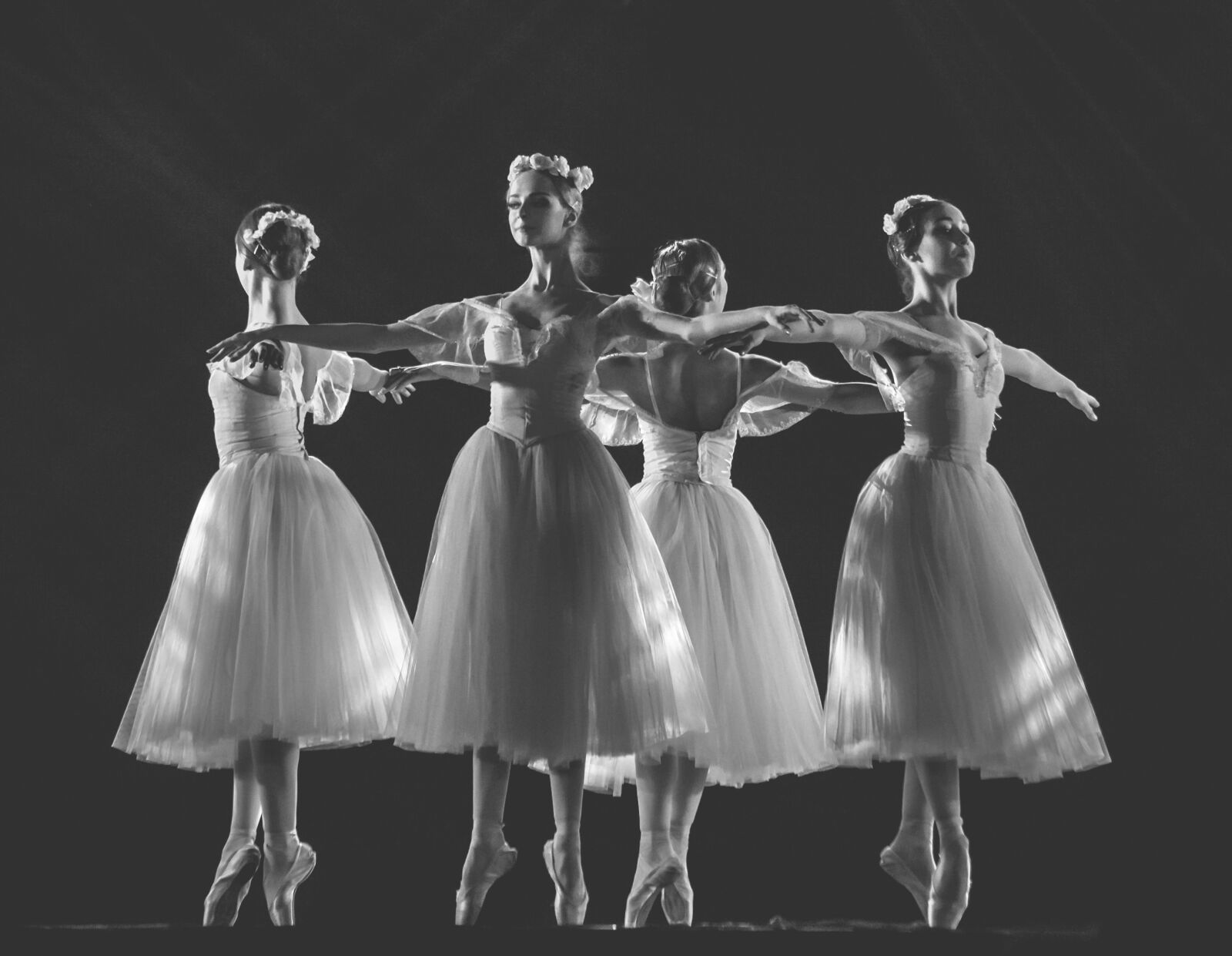Canon EOS 5D Mark II sample photo. Ballerina, ballet, ballet dancer photography