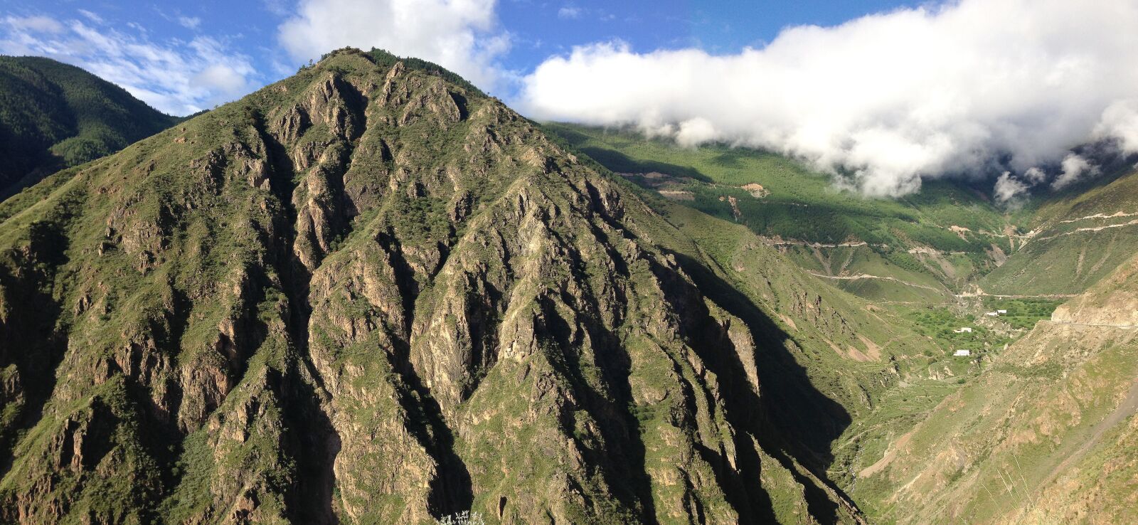 Apple iPhone 5 sample photo. Mountains, blue sky, white photography