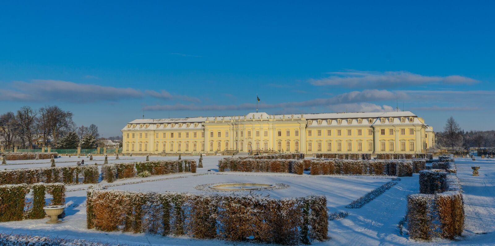 Nikon D800 sample photo. Ludwigsburg germany, castle, bl photography