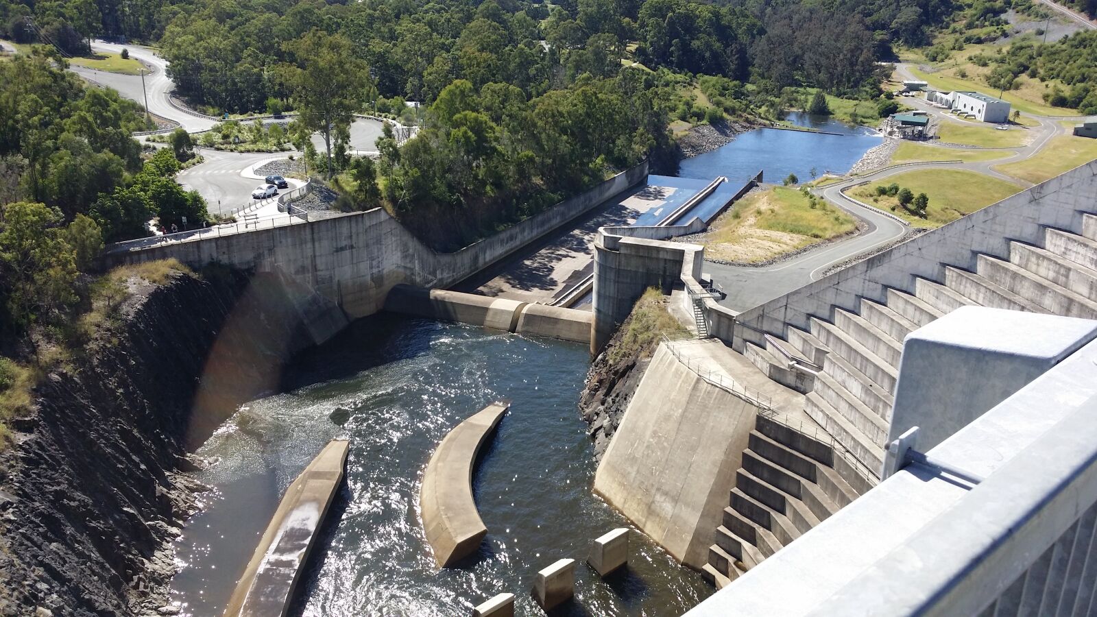Samsung Galaxy S4 sample photo. Dam, hinze dam, queensland photography