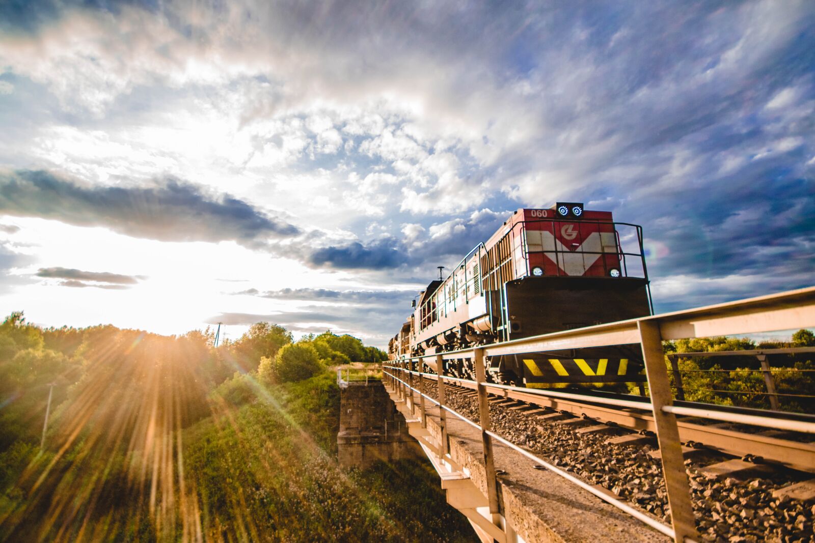 Nikon D3300 sample photo. Train, train bridge, railway photography
