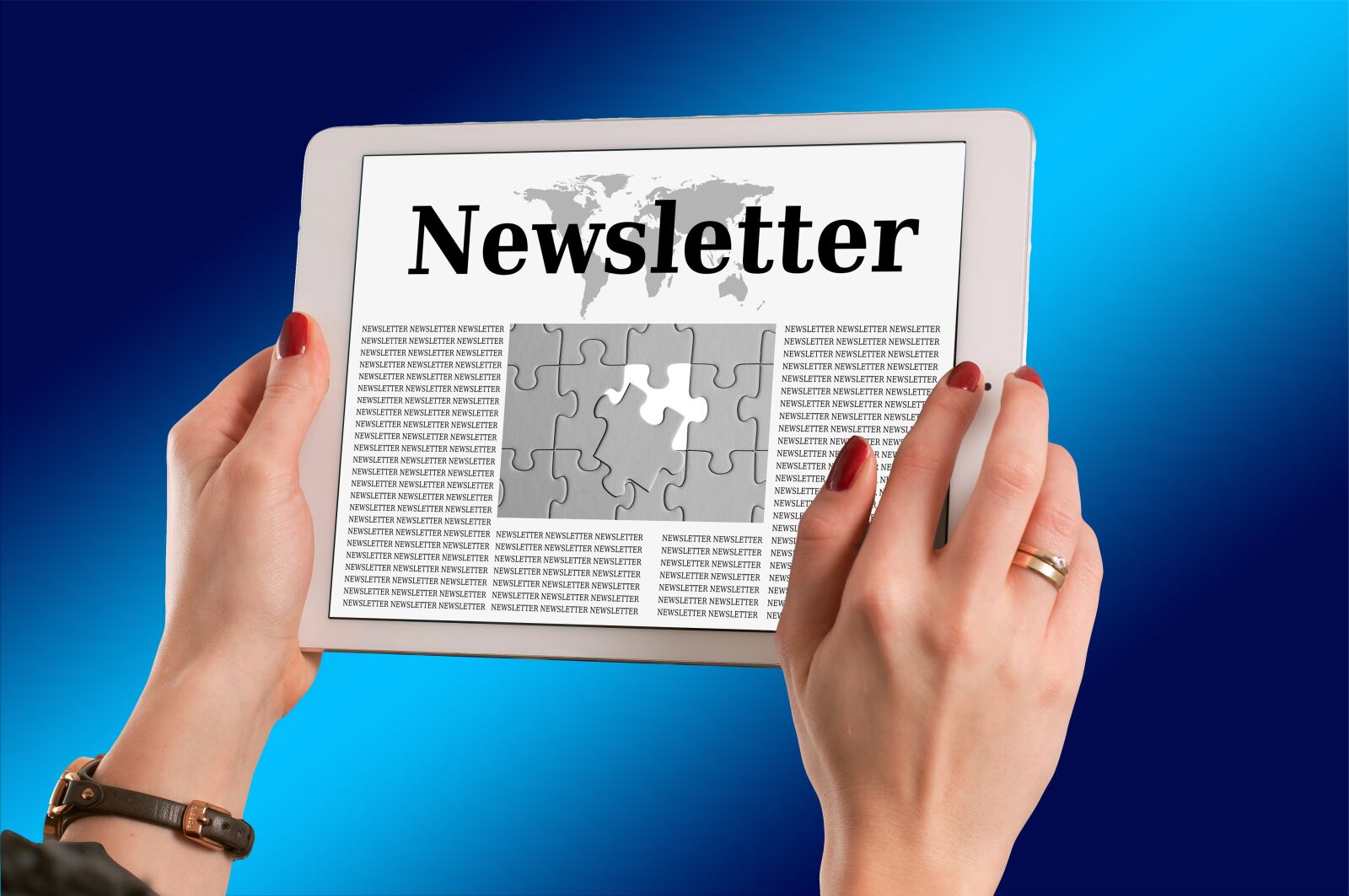 Nikon D300 sample photo. Newsletter, hands, smartphone photography
